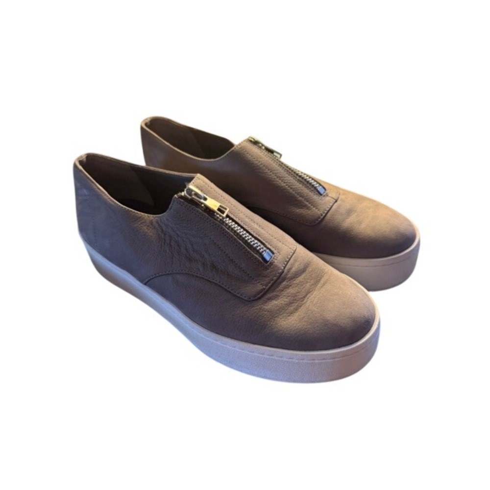 Vince Warren Taupe Grey Pebbled Leather Front Zip Platform Sneakers Women 6M‎